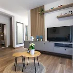 Apartmán 2 Bedroom Gorgeous Apartment In Blace *
